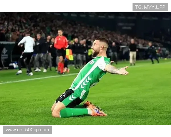 皇家贝蒂斯4-0赫塔菲，主场火力全开