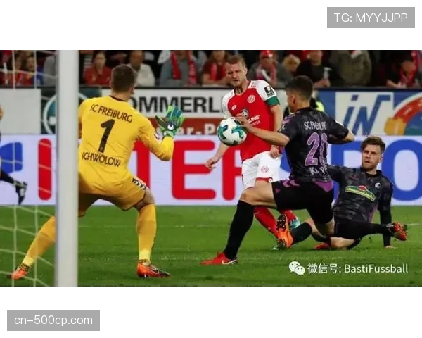 实时报道：美因茨最后时刻获得点球，VAR介入审核判罚全过程